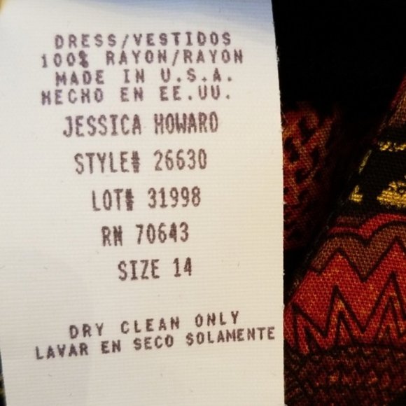 Jessica Howard multi colored patterned Dress with front wrap tie. - Picture 4 of 4